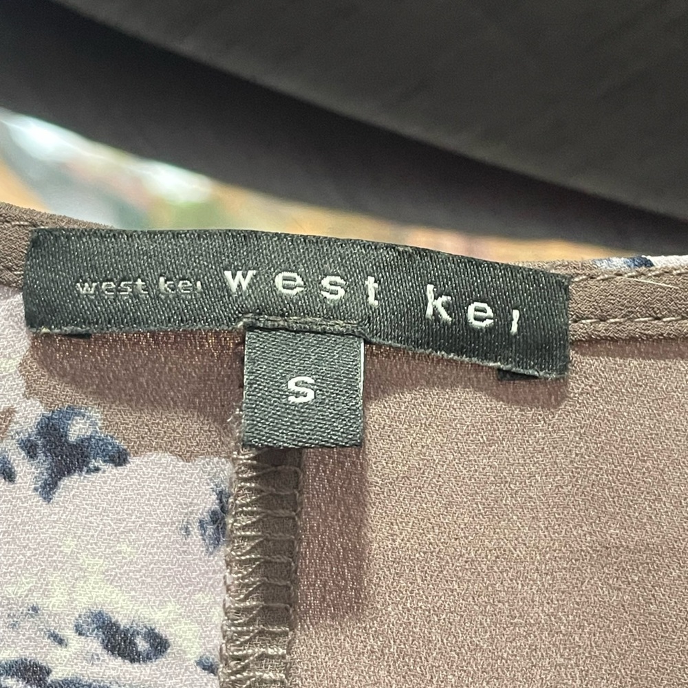 Work Blouse - Picture 2 of 2